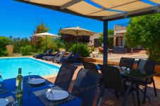 庄园 在 Campos - Son Vigili 417 magnífica villa con piscina privada, jacuzzi, zona infantil y aire acondicionado