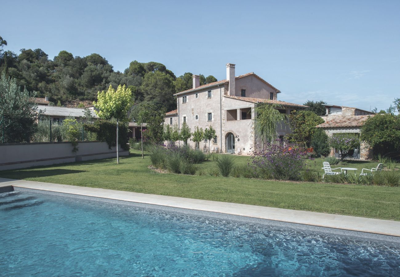 别墅 在 Cervià de ter - Casa Oliver