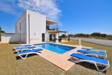 别墅 在 Cala d'Or - Ca Na Magdalena 223 fantástica villa con piscina privada, jardín, barbacoa y aire acondicionado