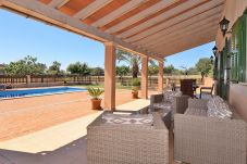 庄园 在 Santa Margalida - Ballester 034 fantástica finca con piscina privada, gran terraza, barbacoa y aire acondicionado