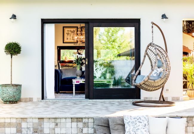 别墅 在 Viareggio - The Luxury Beach Villa with shared Swimming Pool, between Viareggio and Torre del Lago Puccini 别墅 在 Viareggio - The Luxury Beach Villa with shared Swimming Pool, between Viareggio and Torre del Lago Puccini
