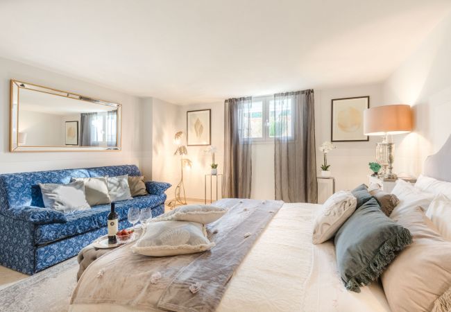 别墅 在 Viareggio - The Luxury Beach Villa with shared Swimming Pool, between Viareggio and Torre del Lago Puccini 别墅 在 Viareggio - The Luxury Beach Villa with shared Swimming Pool, between Viareggio and Torre del Lago Puccini