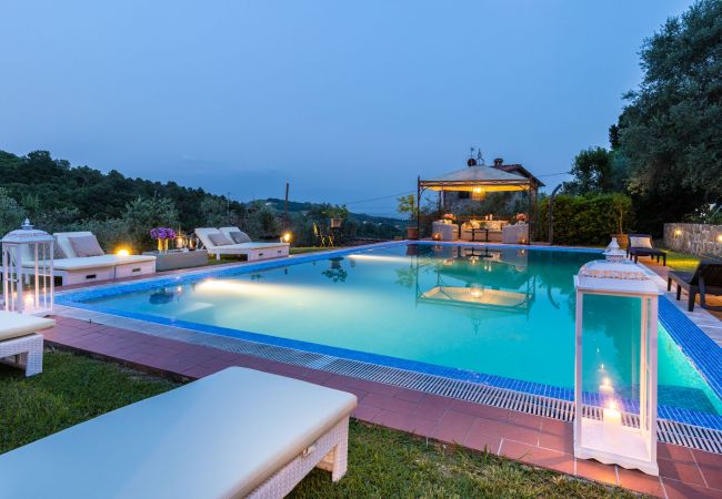  在 Lucca - VILLA ARSINA, Modern Italian Tradition. Private Pool