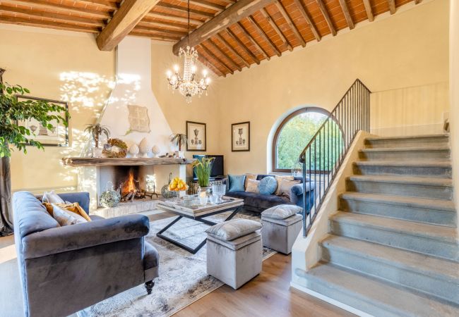 别墅 在 Orentano - IL CONTE Luxury Tuscany 3 bedrooms Farmhouse Villa with Private Pool and SPA in Orentano 别墅 在 Orentano - IL CONTE Luxury Tuscany 3 bedrooms Farmhouse Villa with Private Pool and SPA in Orentano