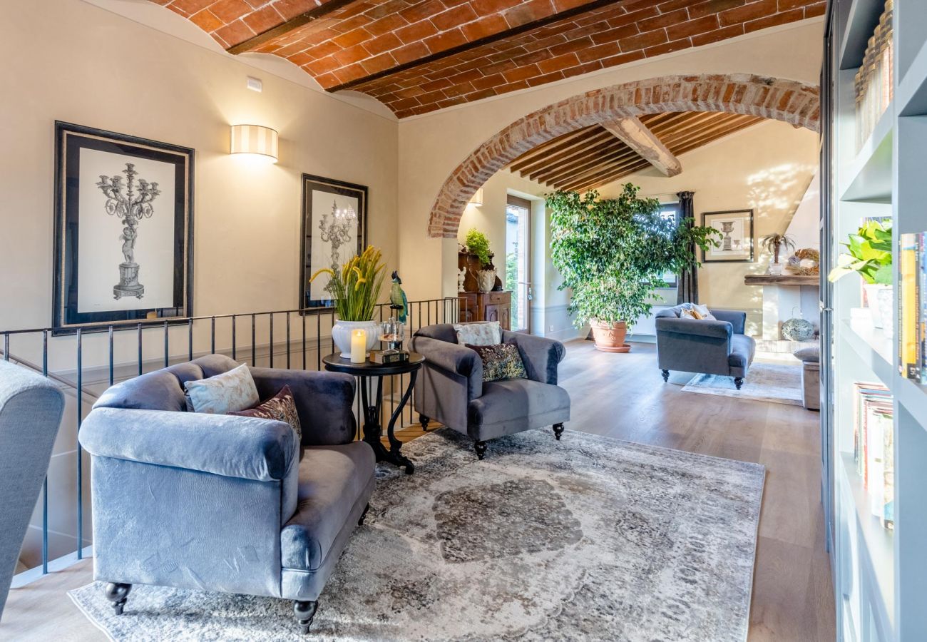 别墅 在 Orentano - IL CONTE Luxury Tuscany 3 bedrooms Farmhouse Villa with Private Pool and SPA in Orentano 别墅 在 Orentano - IL CONTE Luxury Tuscany 3 bedrooms Farmhouse Villa with Private Pool and SPA in Orentano