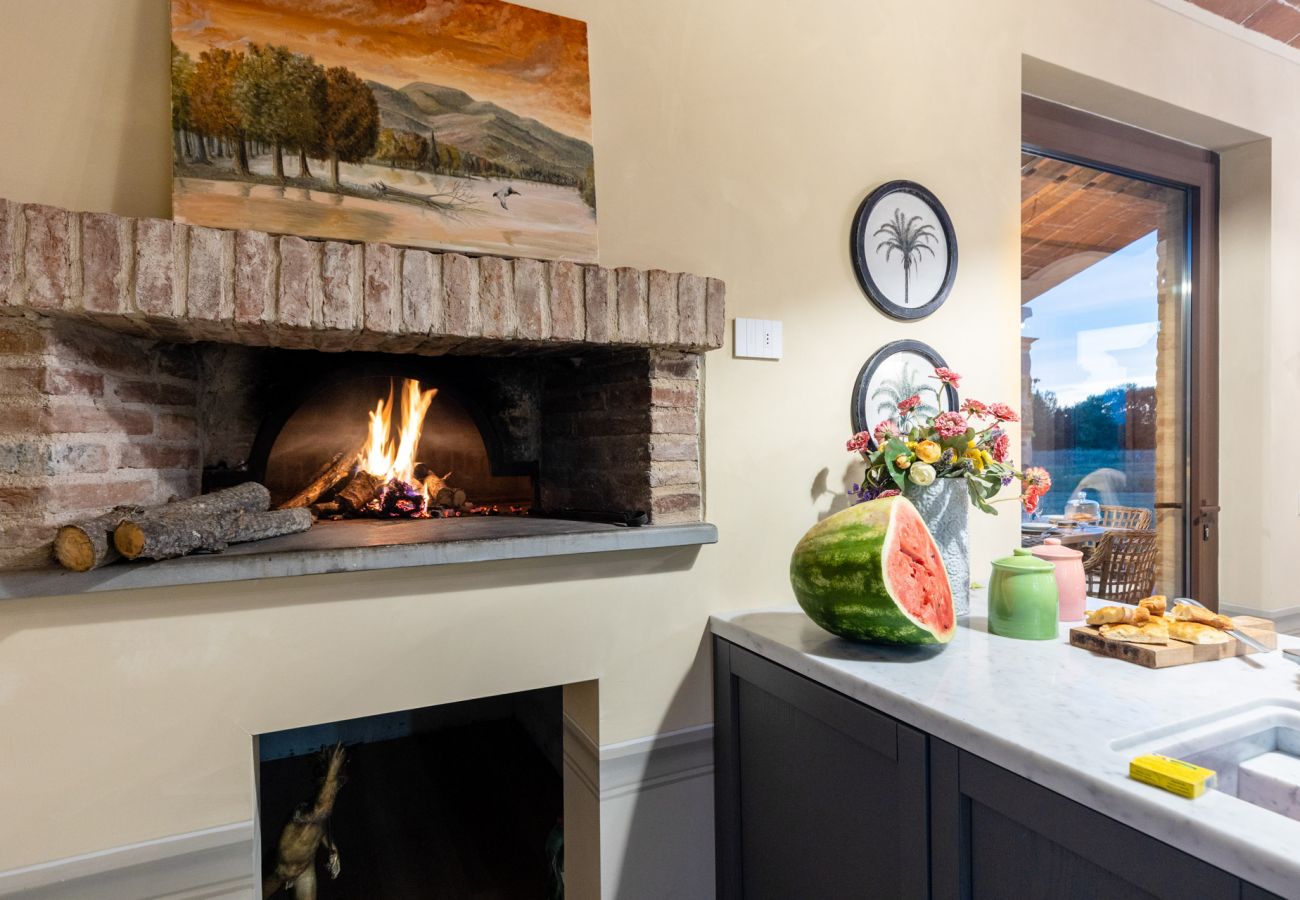 别墅 在 Orentano - IL CONTE Luxury Tuscany 3 bedrooms Farmhouse Villa with Private Pool and SPA in Orentano 别墅 在 Orentano - IL CONTE Luxury Tuscany 3 bedrooms Farmhouse Villa with Private Pool and SPA in Orentano