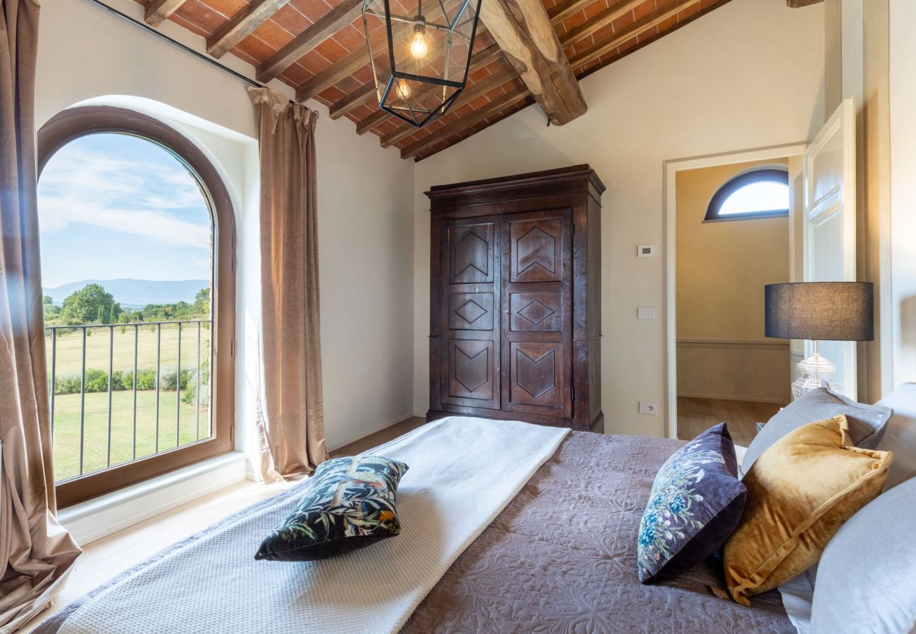 别墅 在 Orentano - IL CONTE Luxury Tuscany 3 bedrooms Farmhouse Villa with Private Pool and SPA in Orentano 别墅 在 Orentano - IL CONTE Luxury Tuscany 3 bedrooms Farmhouse Villa with Private Pool and SPA in Orentano