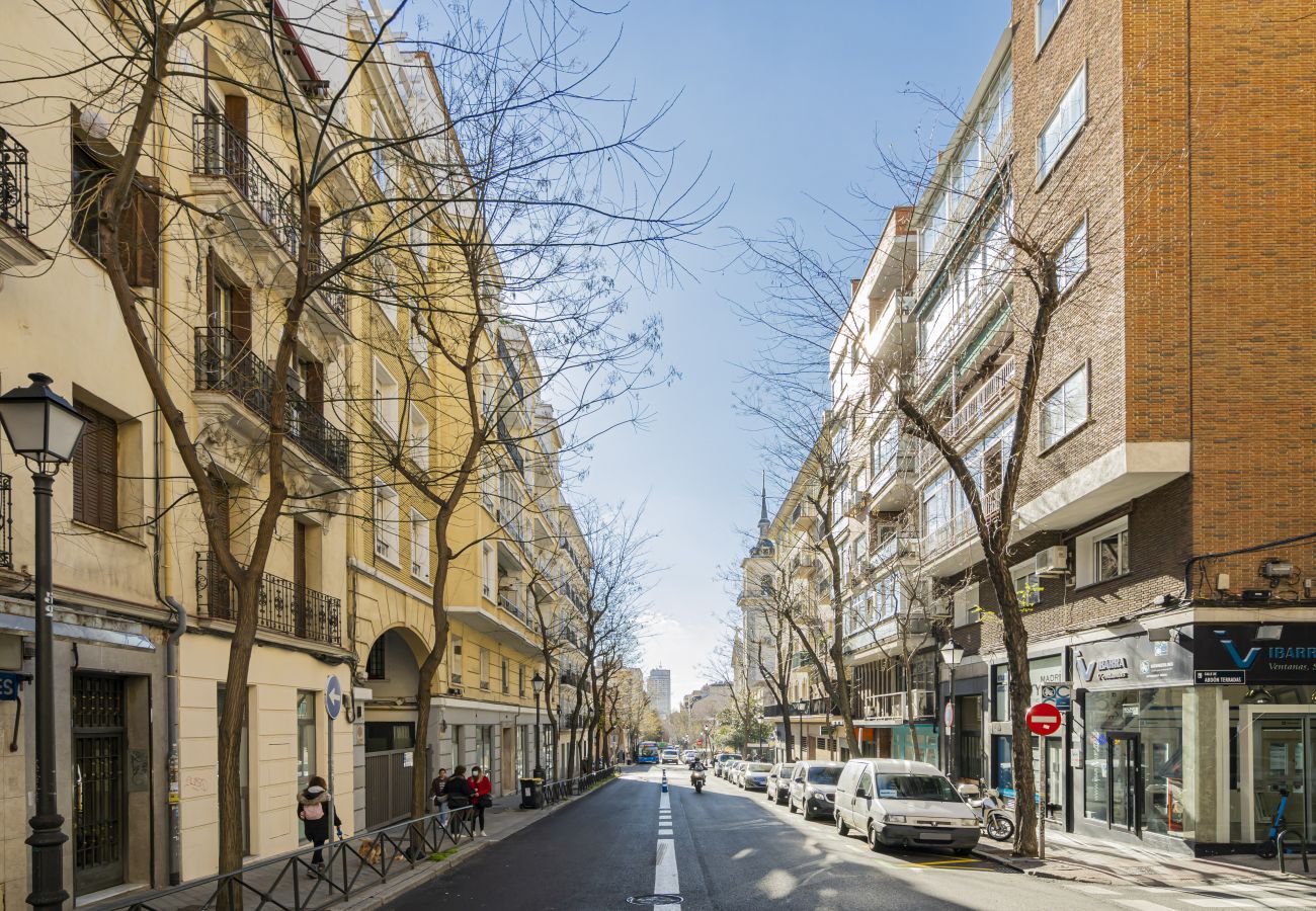 公寓 在 Madrid - Nuevo Dúplex -  Centro Chamberí - 2 dorm - 2 baños. Temporal 公寓 在 Madrid - Nuevo Dúplex -  Centro Chamberí - 2 dorm - 2 baños. Temporal
