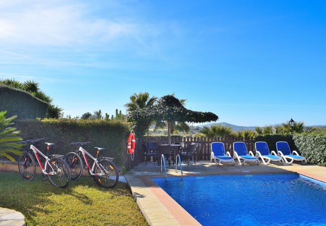 庄园 在 Ariany - Can Xisco Domatiga 250, Villa de piedra con piscina e internet de alta velocidad 庄园 在 Ariany - Can Xisco Domatiga 250, Villa de piedra con piscina e internet de alta velocidad
