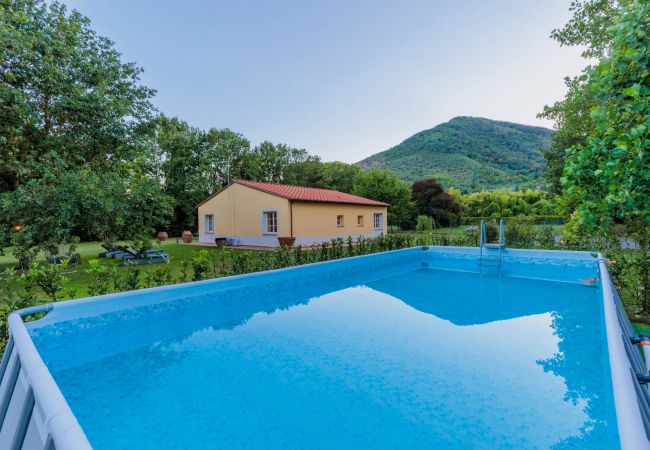 别墅 在 Lucca - Charming Cottage with Private Pool in Lucca 别墅 在 Lucca - Charming Cottage with Private Pool in Lucca