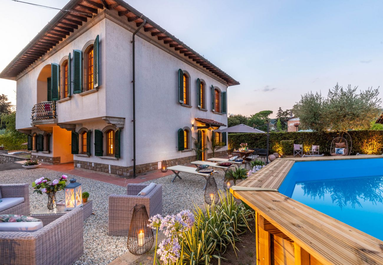 别墅 在 Monte San quirico - Villa Cesare, a Convenient 4 bedroom Villa with Pool close to Lucca Town