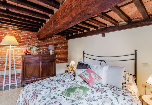 公寓 在 Lucca - Elegant Apartment in a Quiet Street inside the Walls Of Lucca 公寓 在 Lucca - Elegant Apartment in a Quiet Street inside the Walls Of Lucca