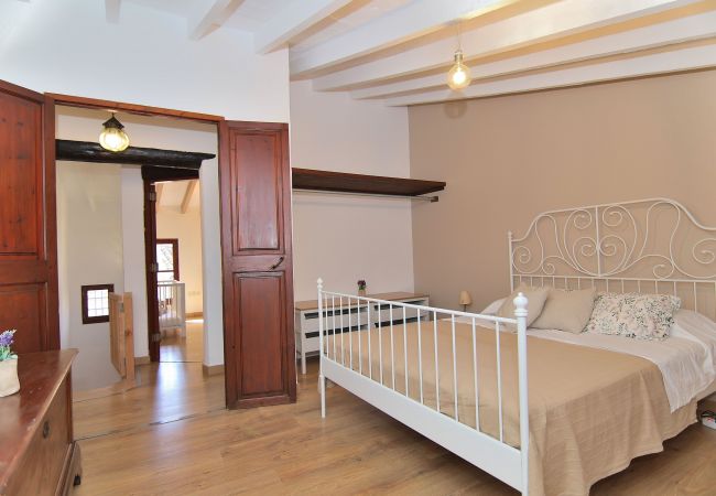 房屋 在 Muro - Casa Jaume II 262 acogedora casa con piscina privada, terraza y aire acondicionado 房屋 在 Muro - Casa Jaume II 262 acogedora casa con piscina privada, terraza y aire acondicionado