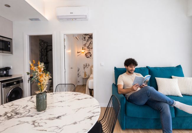 工作室 在 Valencia - Turia Park Loft IV | 4 Viajeros | AC and WiFi | Near ZOO