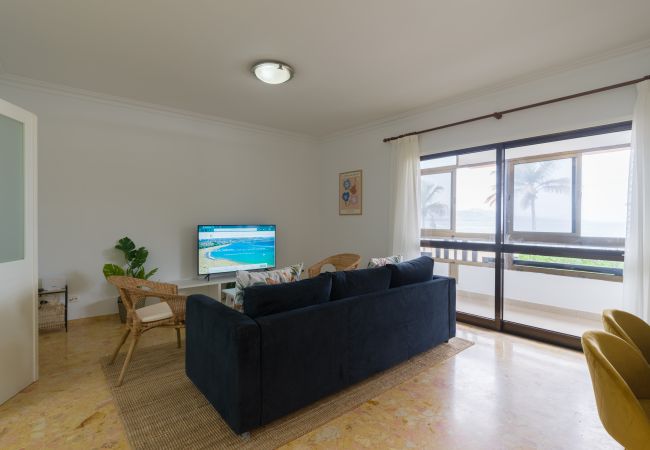  在 Las Palmas de Gran Canaria - Beach Front Las Canteras By CanariasGetaway