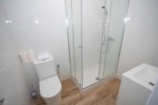 公寓 在 Madrid - Luminoso y amplio apartamento en Cuatro Caminos Madrid