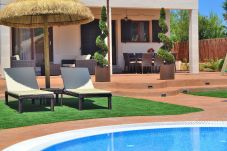 别墅 在 Son Serra de Marina - Mexic 066 magnífica villa con piscina privada, barbacoa, zona infantil y aire acondicionado