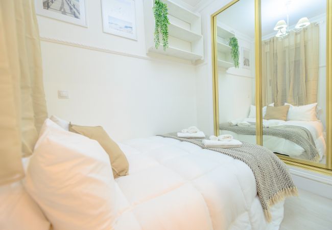 公寓 在 Madrid - Atractivo apartamento de un dormitorio con patio interior junto al Intercambiador de Avenida América Temporal 公寓 在 Madrid - Atractivo apartamento de un dormitorio con patio interior junto al Intercambiador de Avenida América Temporal