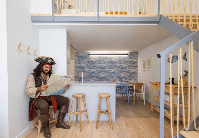公寓 在 Valencia - Pirate Duplex VII | 4 Viajeros | AC WiFi | 15 min Oceanografic