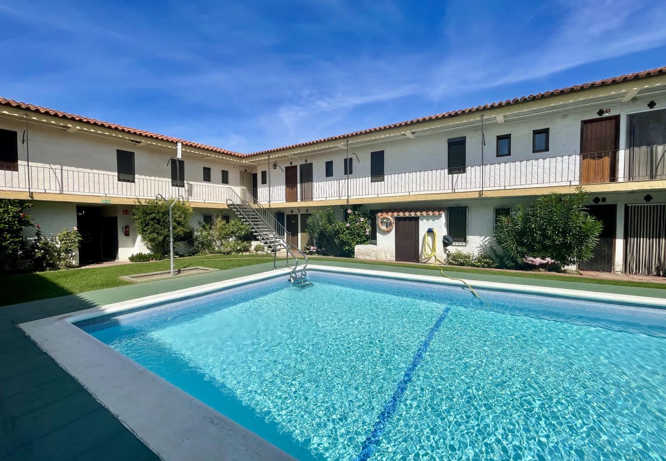 公寓 在 Estartit - EL CORTIJO 7 - Apartamento en planta baja 公寓 在 Estartit - EL CORTIJO 7 - Apartamento en planta baja