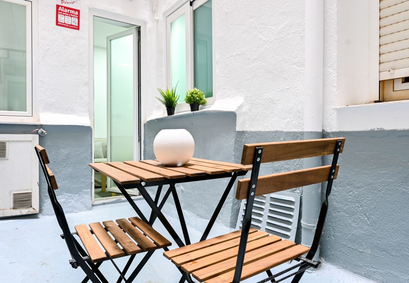 工作室 在 Madrid - M (RVI40) Coqueto apartamento de un dormitorio en Cuatro Caminos. Temporal