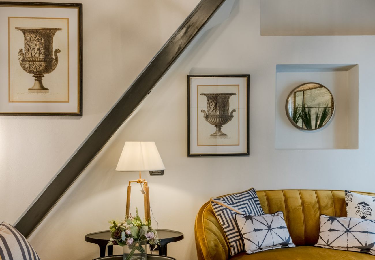 公寓 在 Lucca - Dorina Penthouse 2 bedrooms 2 bathrooms inside the Lucca Walls 公寓 在 Lucca - Dorina Penthouse 2 bedrooms 2 bathrooms inside the Lucca Walls