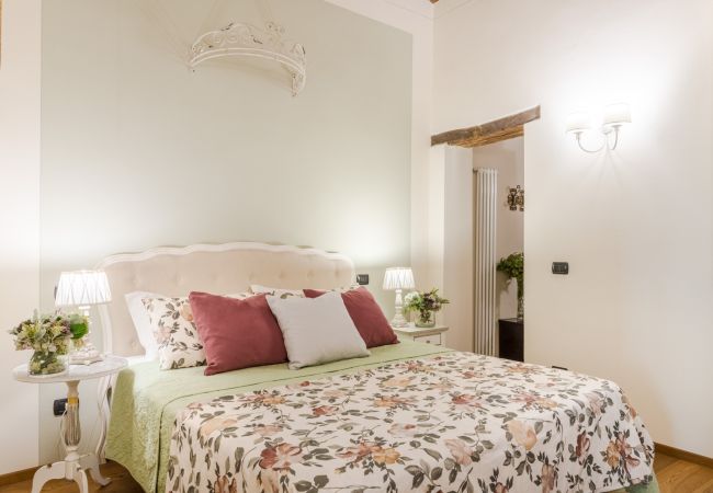 公寓 在 Lucca - Smart 2 Bedrooms Apartment close to Bus Terminal 公寓 在 Lucca - Smart 2 Bedrooms Apartment close to Bus Terminal