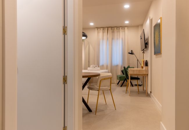 工作室 在 Madrid - Liria: Un Espacio de Elegancia y Confort en el Corazón de la Ciudad 工作室 在 Madrid - Liria: Un Espacio de Elegancia y Confort en el Corazón de la Ciudad