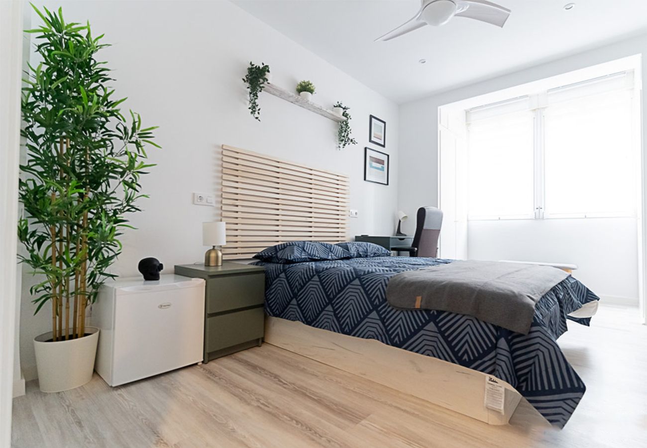 房间出租 在 Madrid - London: habitación con confort, comodidad y áreas compartidas Chamartín – Temporal 房间出租 在 Madrid - London: habitación con confort, comodidad y áreas compartidas Chamartín – Temporal