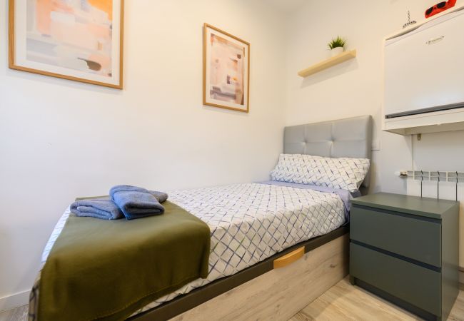  在 Madrid - Tarija: Habitación con confort y esencia boliviana en Madrid Temporal 