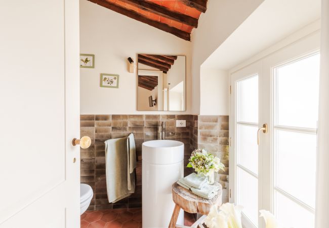 公寓 在 Lucca - Historic and Contemporary 3 Bedrooms inside Lucca 公寓 在 Lucca - Historic and Contemporary 3 Bedrooms inside Lucca