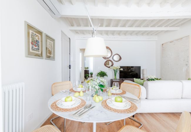 公寓 在 Lucca - Smart Apartment with Terrace and elevator in Lucca 公寓 在 Lucca - Smart Apartment with Terrace and elevator in Lucca