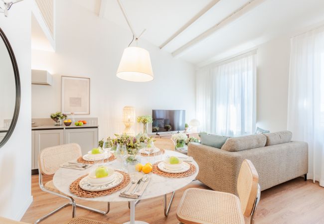  在 Lucca - Smart and Luxury Apartment with Elevator in Lucca
