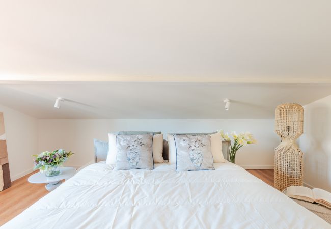 公寓 在 Lucca - 2 Bedrooms Apartment with Elevator in a Smart Location 公寓 在 Lucca - 2 Bedrooms Apartment with Elevator in a Smart Location