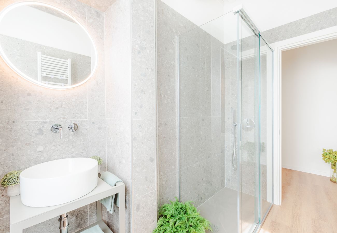 公寓 在 Lucca - 2 Bedrooms Apartment with Elevator in a Smart Location 公寓 在 Lucca - 2 Bedrooms Apartment with Elevator in a Smart Location