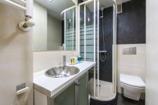 公寓 在 Madrid - Alquiler Mensual en Madrid – Piso Exterior con 1 Dormitorio + Estudio y 2 Baños