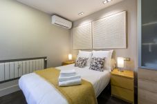 公寓 在 Madrid - Alquiler Mensual en Madrid – Piso Exterior con 1 Dormitorio + Estudio y 2 Baños