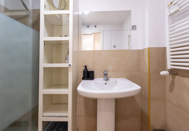 公寓 在 Madrid - Piso de 1 dormitorio y balcón -Alquiler Temporal en Madrid  公寓 在 Madrid - Piso de 1 dormitorio y balcón -Alquiler Temporal en Madrid
