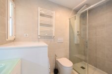 公寓 在 Madrid - Piso de 1 dormitorio con piscina y balcón en Madrid