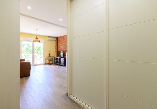 工作室 在 Madrid - Estudio con balcón – Todo lo que necesitas para una estancia perfecta en Madrid. Temporal 工作室 在 Madrid - Estudio con balcón – Todo lo que necesitas para una estancia perfecta en Madrid. Temporal