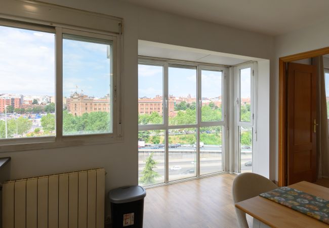 公寓 在 Madrid - Piso moderno de 1 dormitorio con ventanales y sofá cama para invitados en Madrid.Temporal  公寓 在 Madrid - Piso moderno de 1 dormitorio con ventanales y sofá cama para invitados en Madrid.Temporal