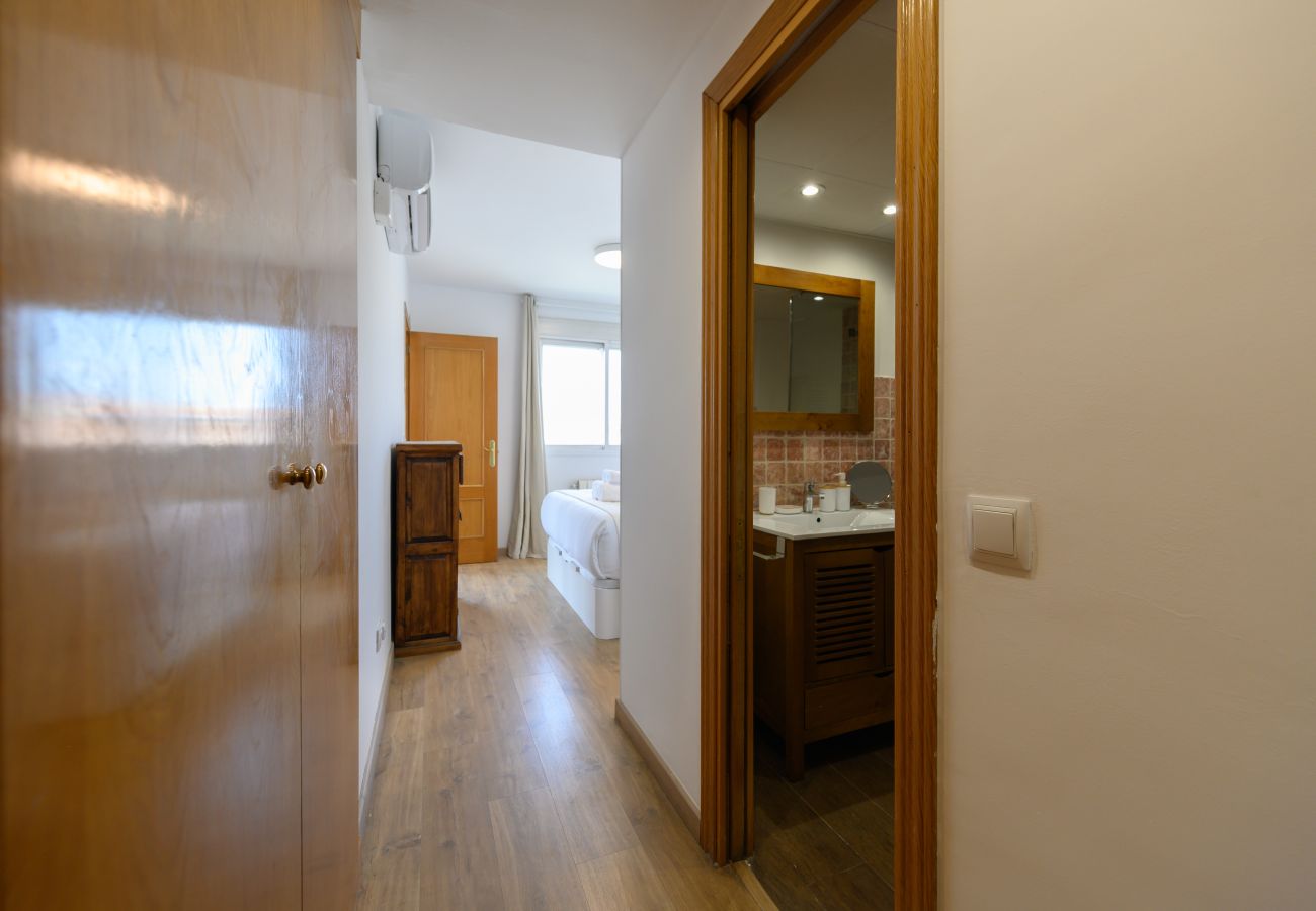 公寓 在 Madrid - Piso moderno de 1 dormitorio con ventanales y sofá cama para invitados en Madrid.Temporal  公寓 在 Madrid - Piso moderno de 1 dormitorio con ventanales y sofá cama para invitados en Madrid.Temporal