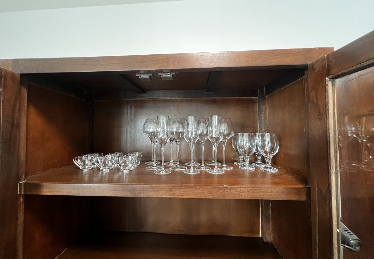 公寓 在 Madrid - Piso moderno de 1 dormitorio con ventanales y sofá cama para invitados en Madrid.Temporal  公寓 在 Madrid - Piso moderno de 1 dormitorio con ventanales y sofá cama para invitados en Madrid.Temporal