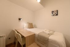 公寓 在 Madrid - Piso de 2 dormitorios en pleno centro de Madrid: ubicación y comodidad